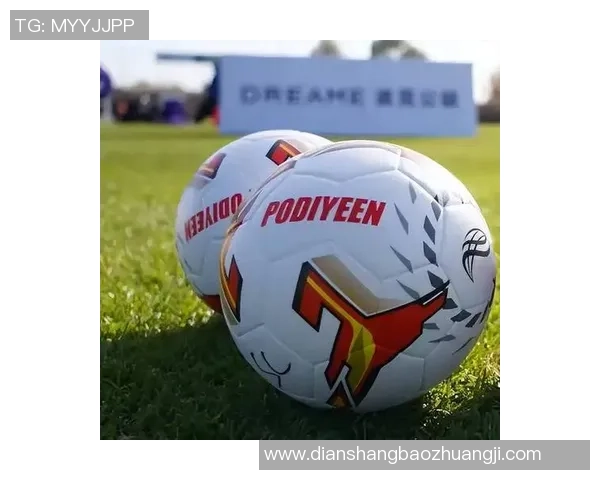 足球明星携手孩子踏上成长之路 点燃梦想与奋斗的火焰